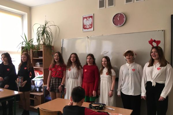 Wspólne kolędowanie w klasach