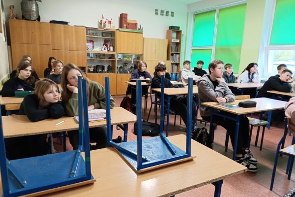 Jak nie dać się omamić sztucznej i inteligencji?