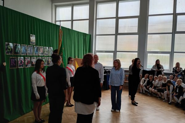 Pasowanie pierwszoklasistów