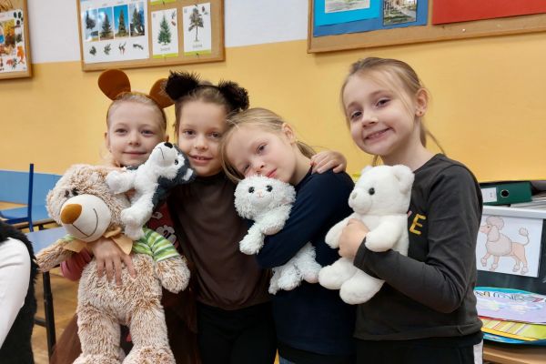 Dziewczynki z misiami