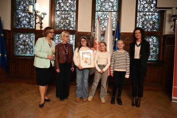 Konkurs z okazji Międzynarodowego Dnia Przeciwdziałania Agresji Wobec Dzieci