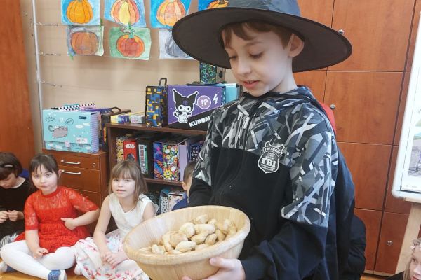 Andrzejkowa magia w naszej szkole