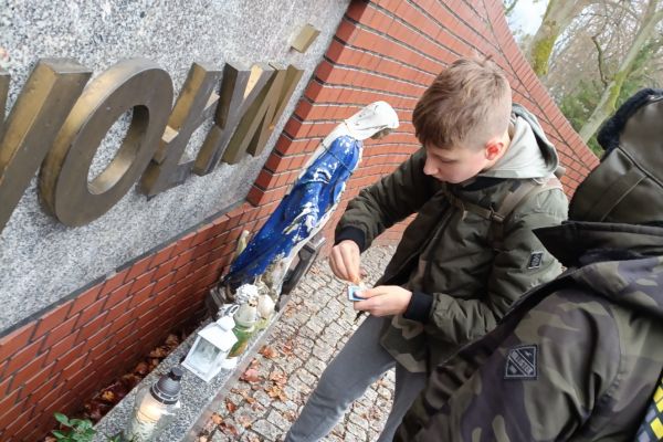 Miał być zamek, a wyszedł cmentarz