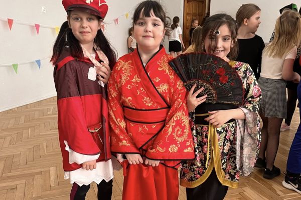 Bal karnawałowy w klasach I-III 