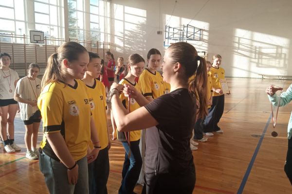 Sukces naszych koszykarek