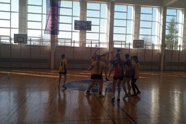 Sukces naszych koszykarek