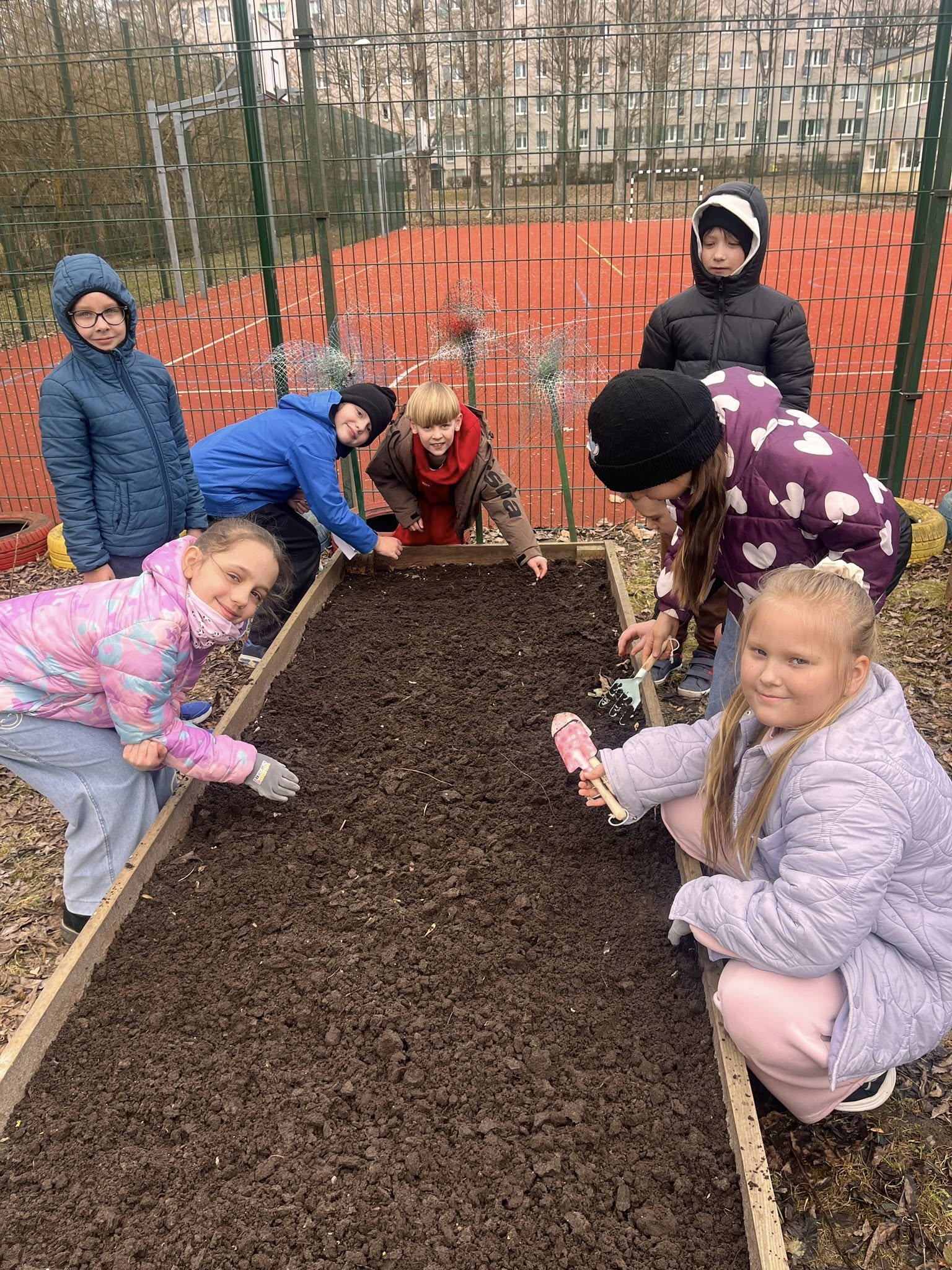 Kolorowy ogródek – przygotowania na wiosnę! 