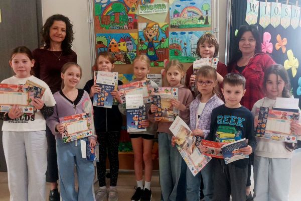 Konkurs plastyczny pn. „Wiosna w ogródku”