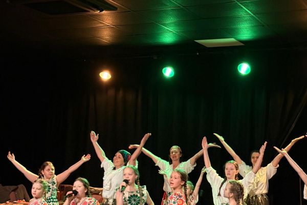 4a gościnnie w Teatrze Tańca Enza